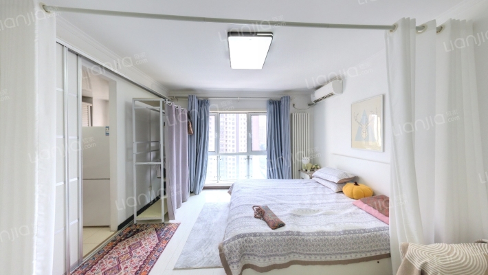 首城国际A区二手房实景图