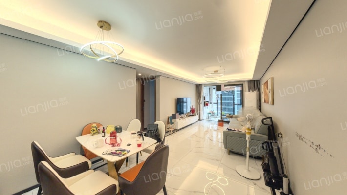 中海阅麓山二手房实景图