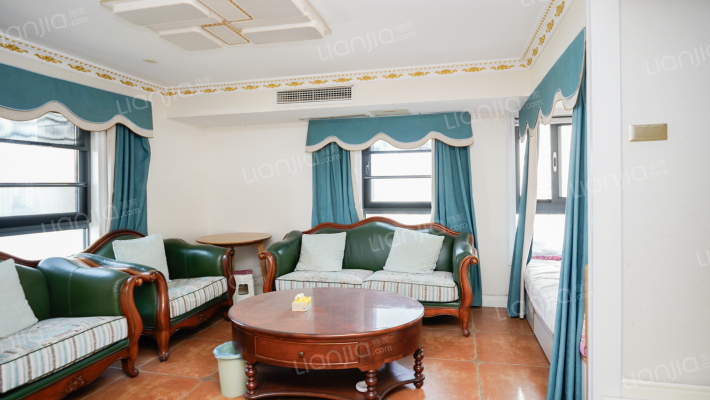 万州财富广场二手房实景图