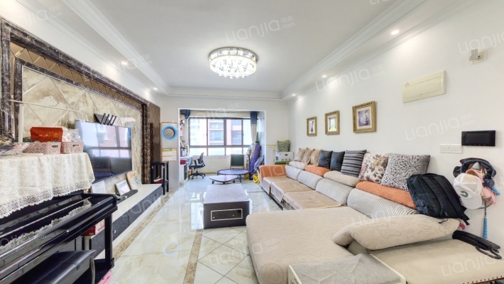 华宇天宫花城E组团二手房实景图