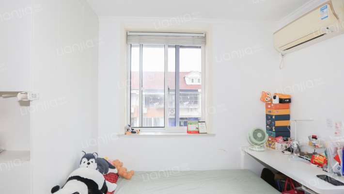 曲一花苑二手房实景图