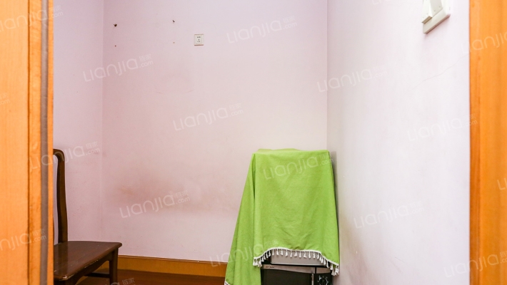 莲溪六村二手房实景图