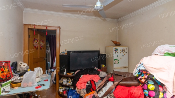 罗秀三村二手房实景图