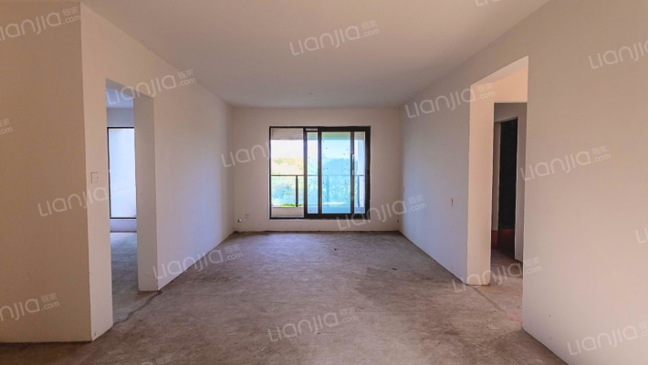 恒大湖山半岛A2区二手房实景图