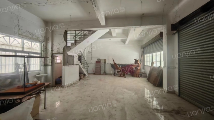 新时代广场金薇花园二手房实景图