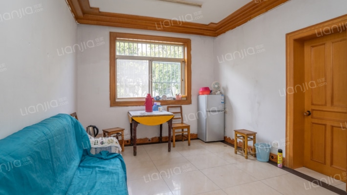 梅花小区二手房实景图