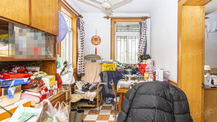 解龙小区二手房实景图