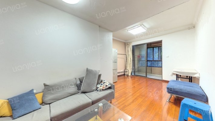 乾耀东港二手房实景图