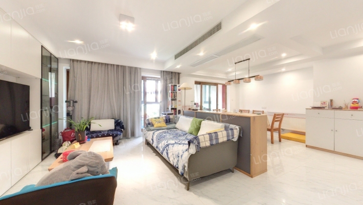 万科见滨园二手房实景图