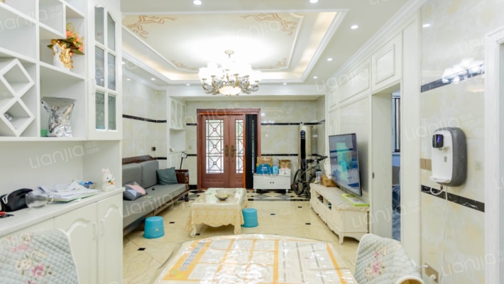 中央公园一组团二手房实景图