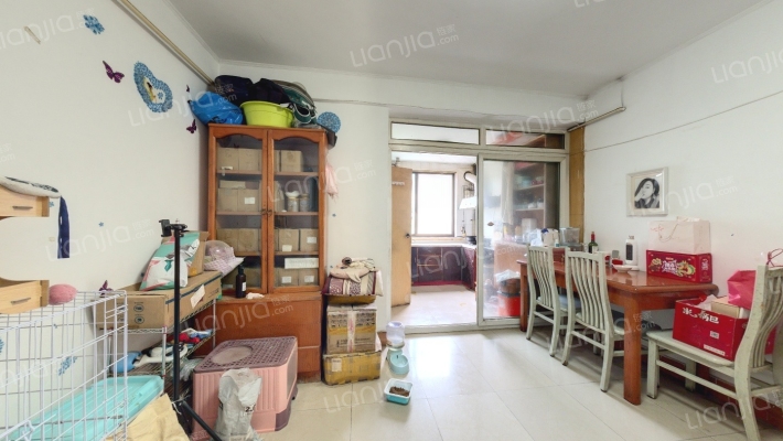 西电西容劳动路小区二手房实景图