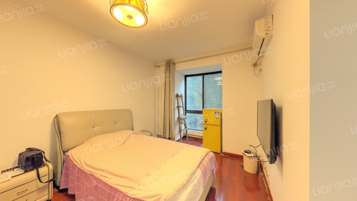 沁水新城二手房实景图