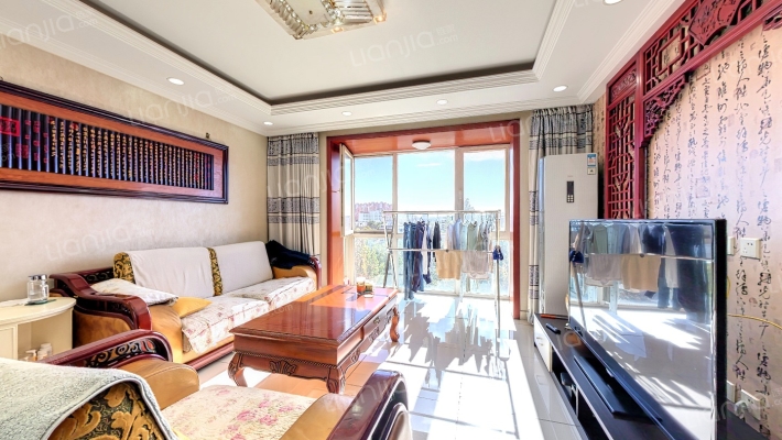 翡翠城五期二手房实景图