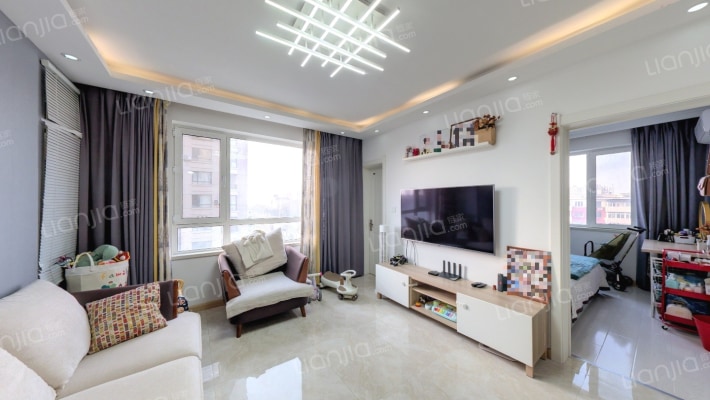 巴黎公馆二手房实景图