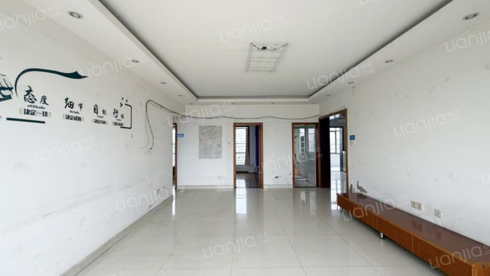 胜利广场住宅楼B区二手房实景图