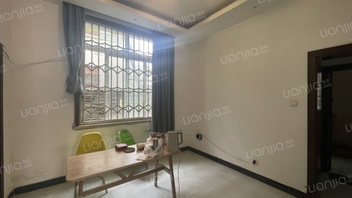 明日苑二手房实景图