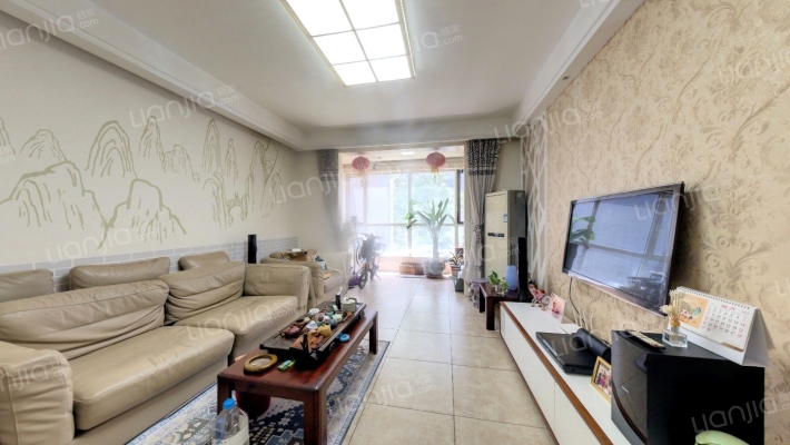 乐嘉名苑二手房实景图