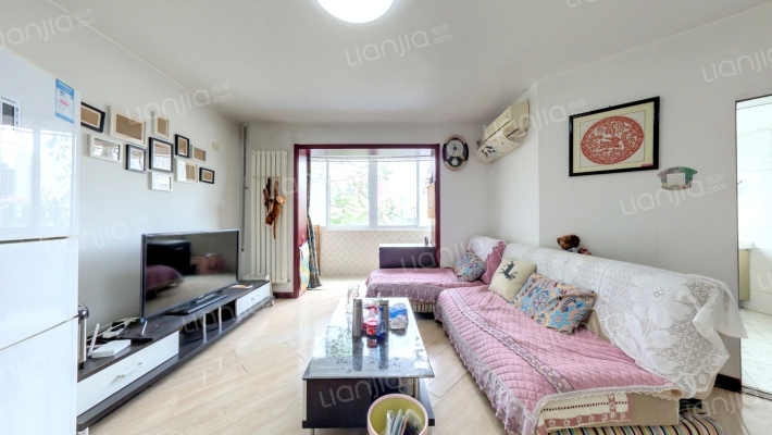 日新家园二手房实景图