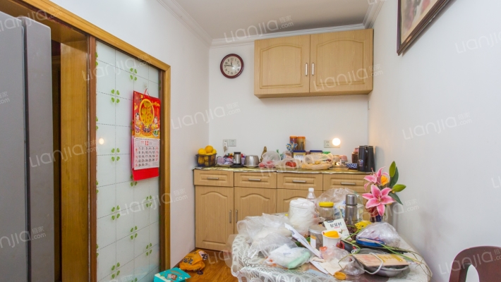 桃浦六村绿春苑二手房实景图