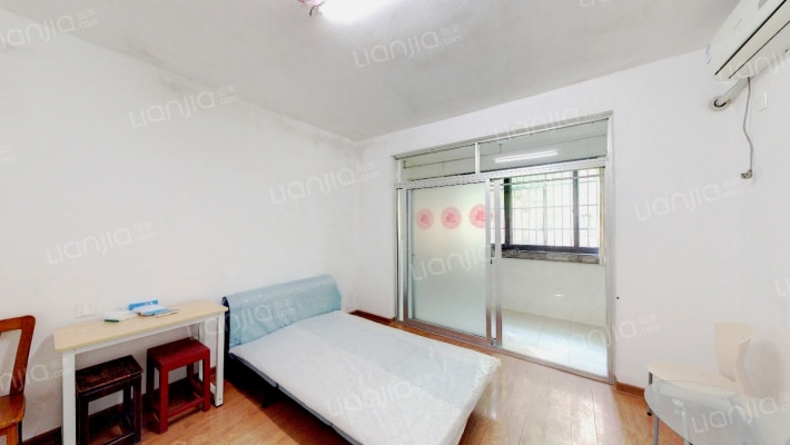 候潮公寓二手房实景图