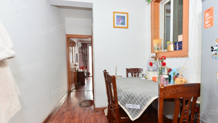 海滨八村二手房实景图