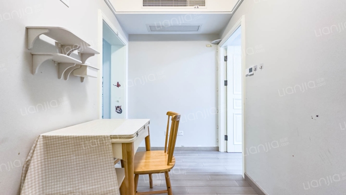 庆余公寓二手房实景图