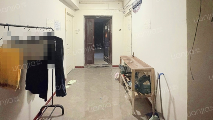 东港花苑二手房实景图