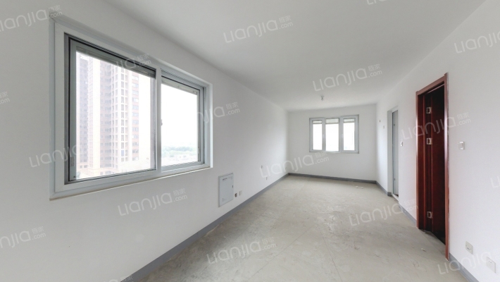 明秀秀山苑二手房实景图