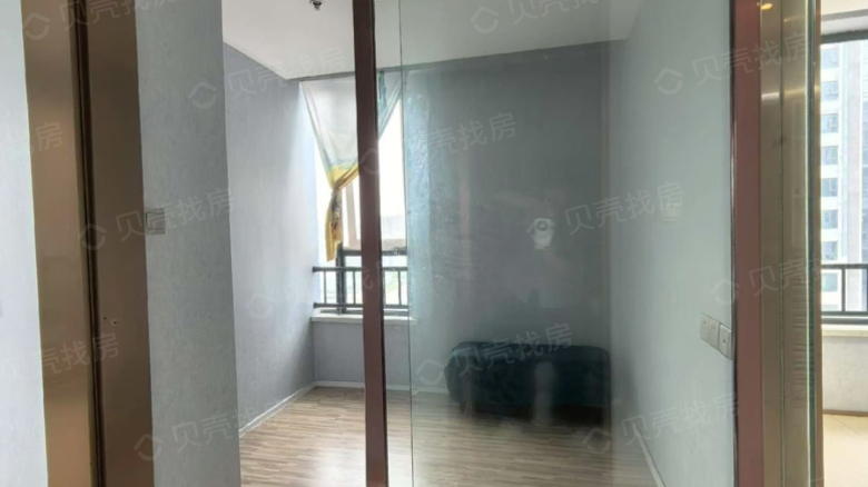 整租·金华万达广场SOHO 2室1厅 南/北