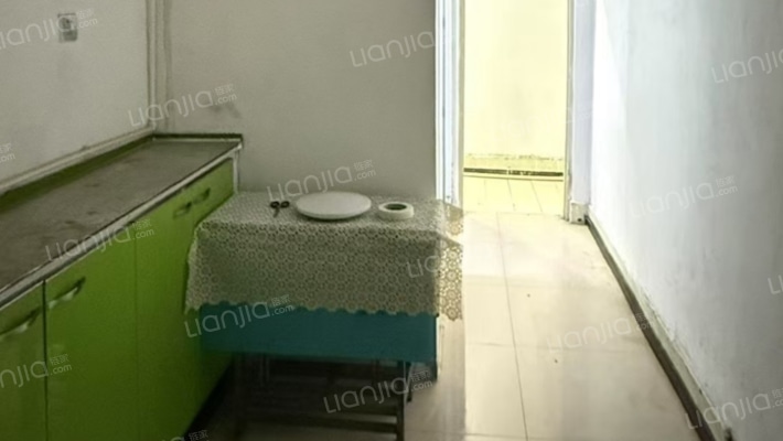 上海路小区土产楼二手房实景图