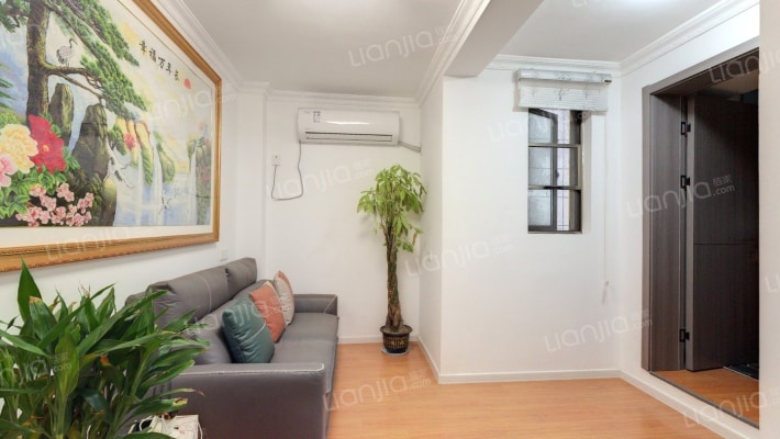 莫愁新寓郁金里二手房实景图