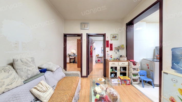 颐康小区二手房实景图