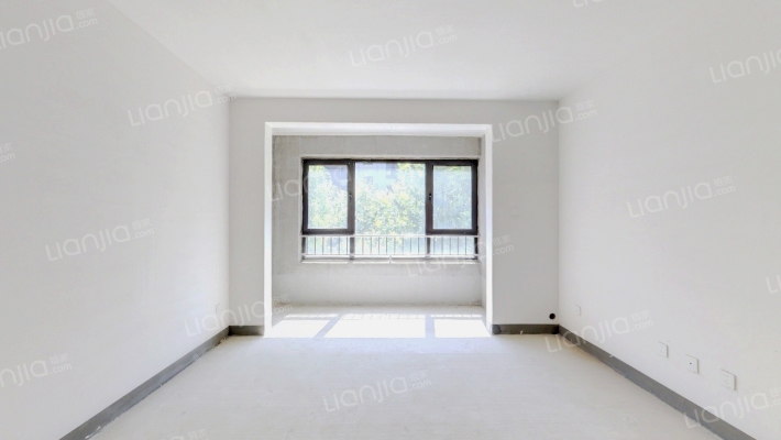 北科建·翡翠华府二手房实景图