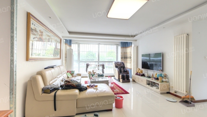 鲁泽花园二手房实景图