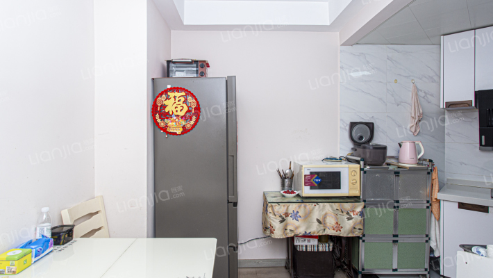 橡胶小区二手房实景图