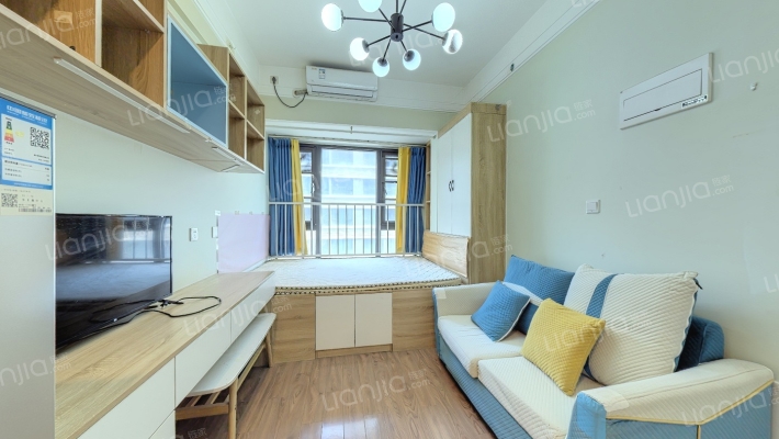 亚新嵩山路新公馆二手房实景图