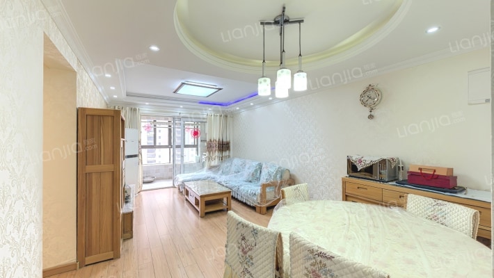 万科金域缇香东区二手房实景图