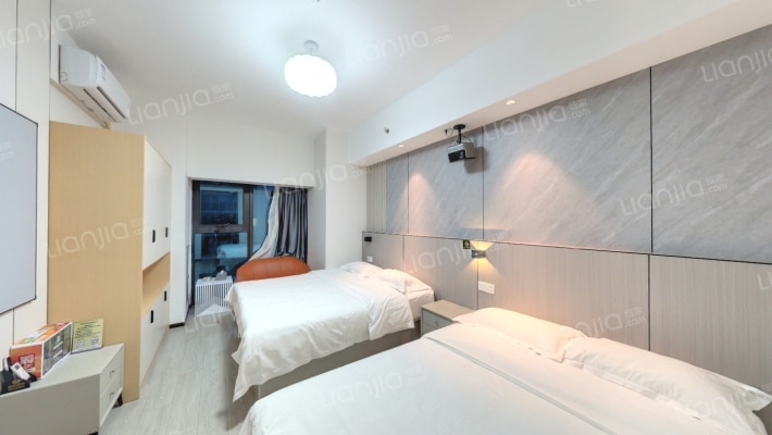 华润置地中心二手房实景图