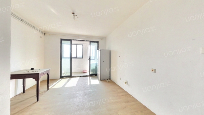 陈坊新苑二手房实景图