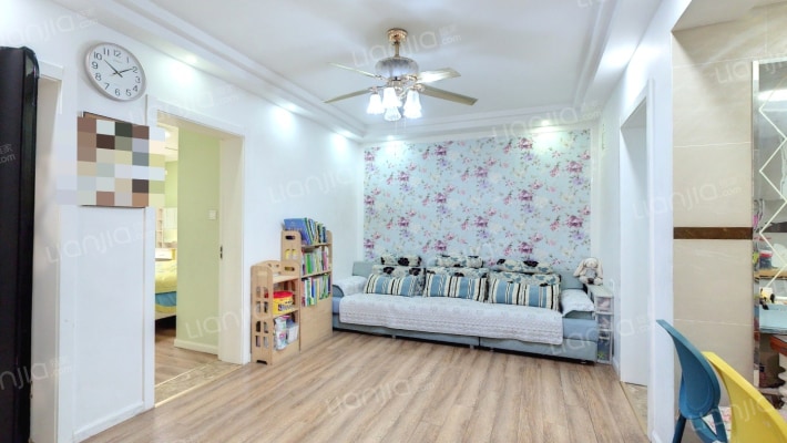 蓝天园二手房实景图