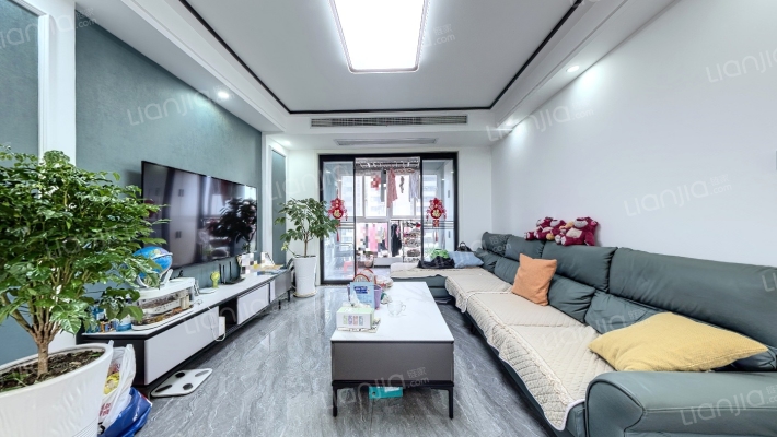 印象花园二手房实景图