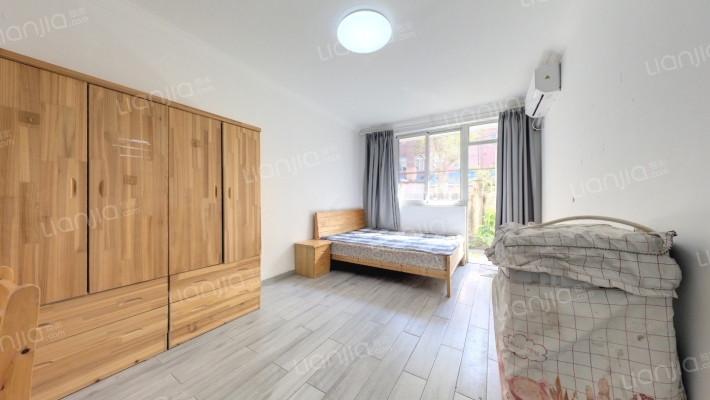 上钢八村二手房实景图