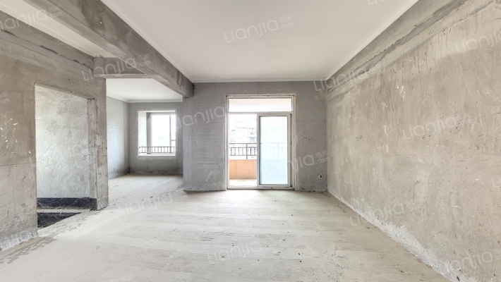 汉口湖畔三期二手房实景图