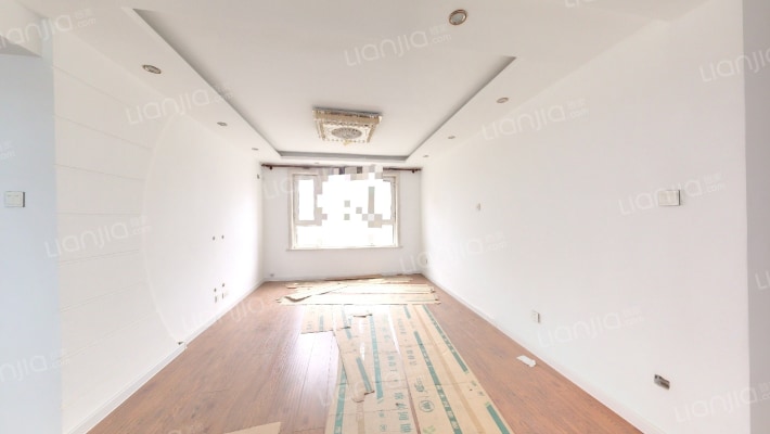 多恩虹郡二手房实景图