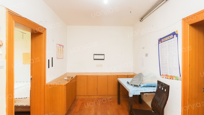 龙州小区二手房实景图