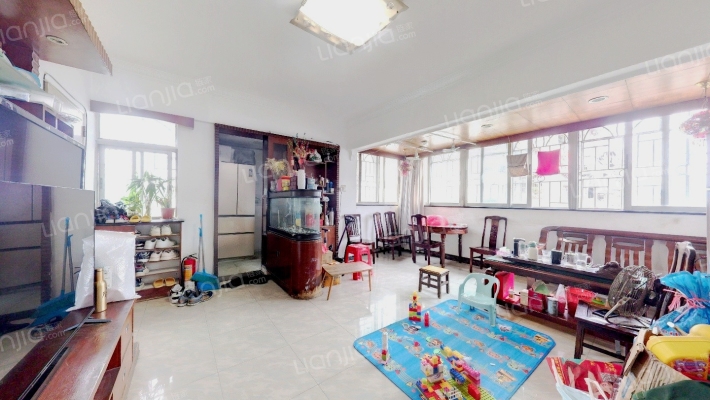 兴云路二手房实景图