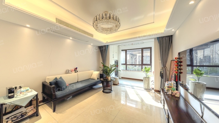 新城·樾府二手房实景图