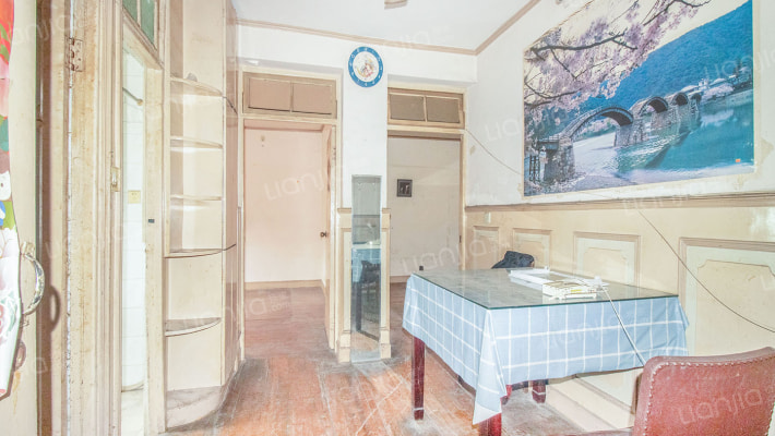 佳虹小区二手房实景图