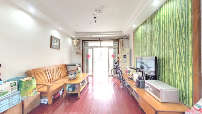 泰来苑二手房实景图