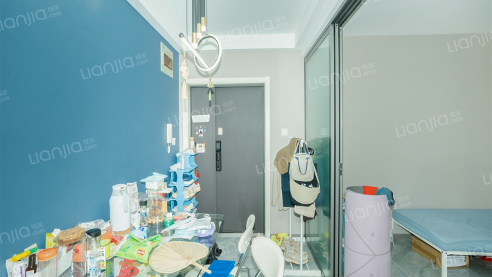 卢湾都市花园二手房实景图